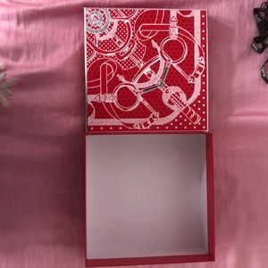 Hermes holiday gift box